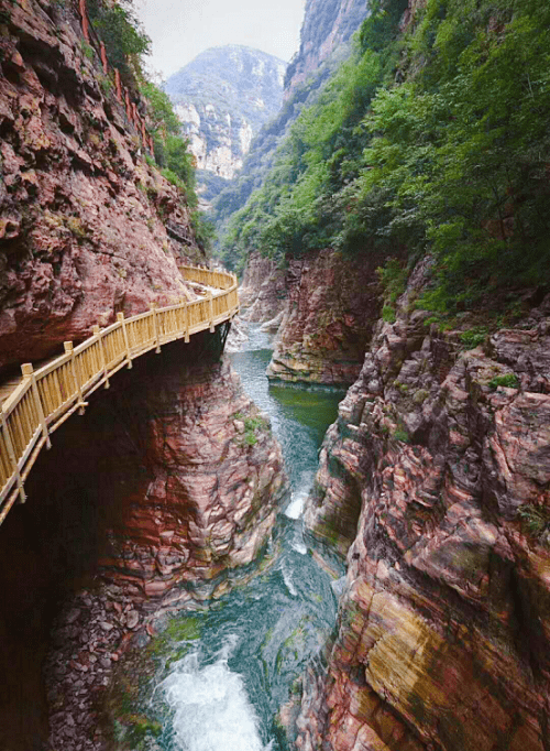 河南春节旅游攻略必去景点之一免门票景色美就在洛阳新安县