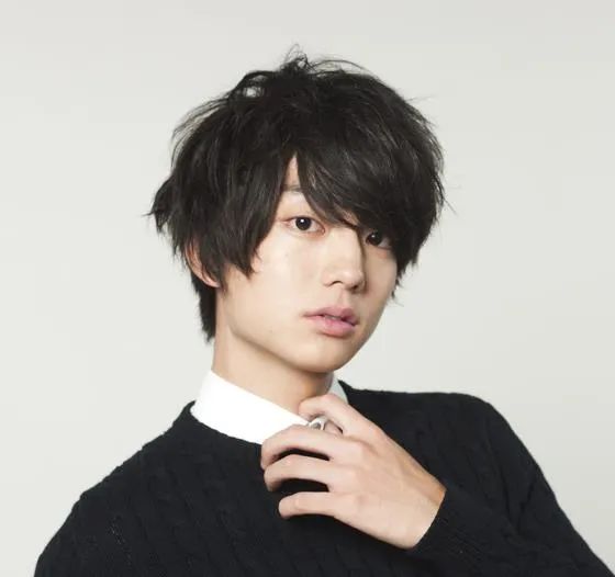 他擅长无厘头恶搞喜剧.了解他的影迷都知道,他简直有毒.