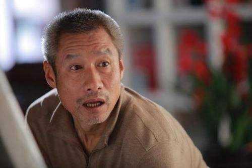 拍戏从不带剧本的男星,出道34年没演过主角,却拿了5次影帝_刘佩琦