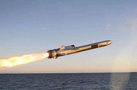 原创科幻武器变为现实?俄罗斯重启核动力巡航导弹试射,射程几乎无限