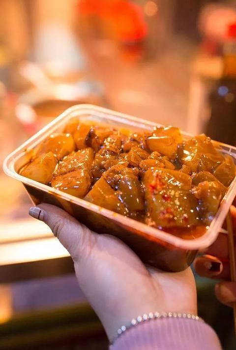 烟台有种美食叫:焖子!看似陋物不惊人却超美味,你吃过