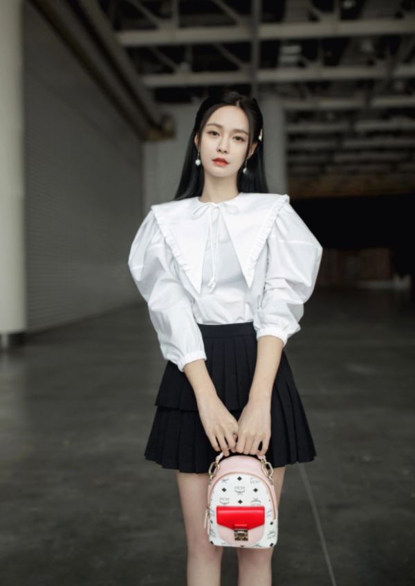 脚脖子短有多吃亏?看沈梦辰踩上15厘米香烟鞋,网友太