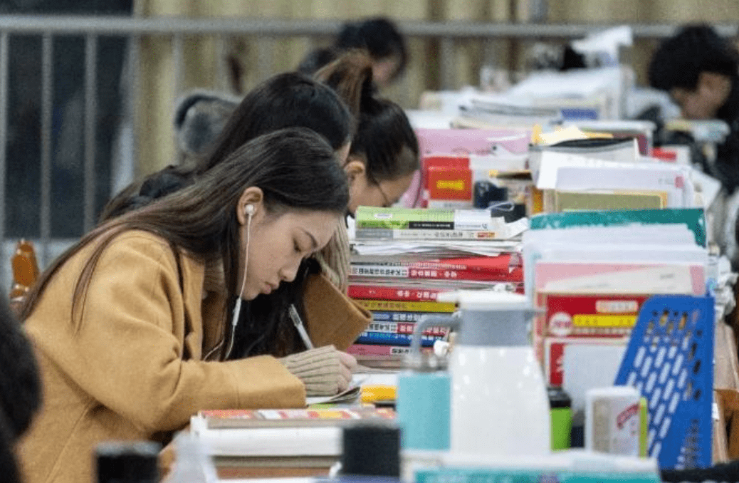 原创考研备考环境很重要有人建议在宿舍复习效果能让你意想不到