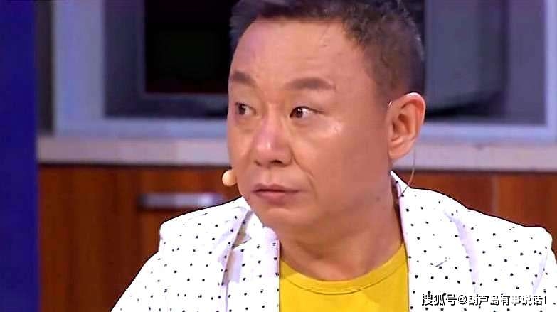 原创小品演员邵峰,妻子是他的挚爱,陪妻子抗病魔,他如今满头发已白