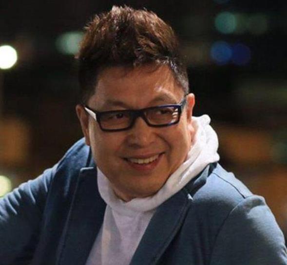 王为念结束与小香玉"不纯"婚姻,和王芳只是搭档?为何至今单身