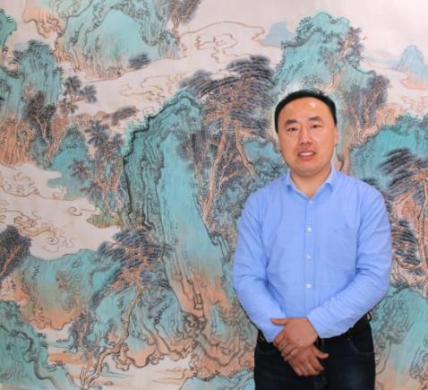 现为中国美术家协会会员,周口市政协委员,周口市美术家协会副主席