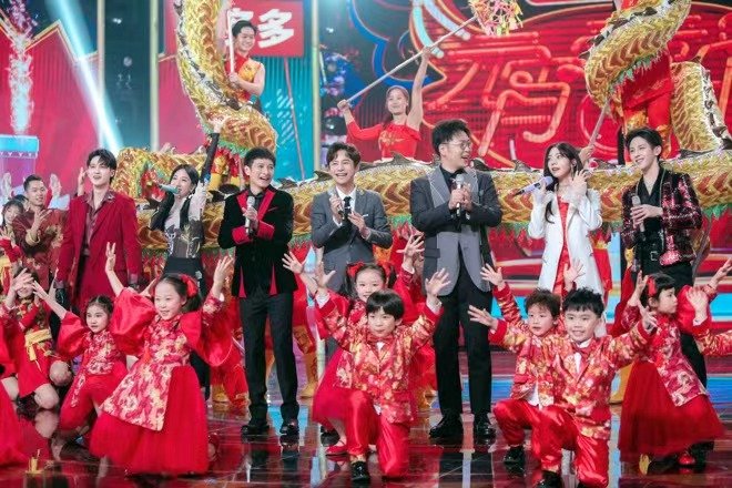 《2021湖南卫视元宵喜乐会》于正月十五(2月26日)晚完美落幕,晚会以"
