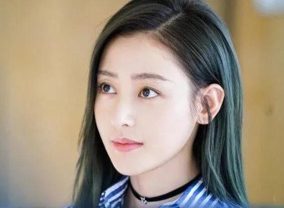 在娱乐圈里有一件事很有意思就是张天爱的年龄已经成谜