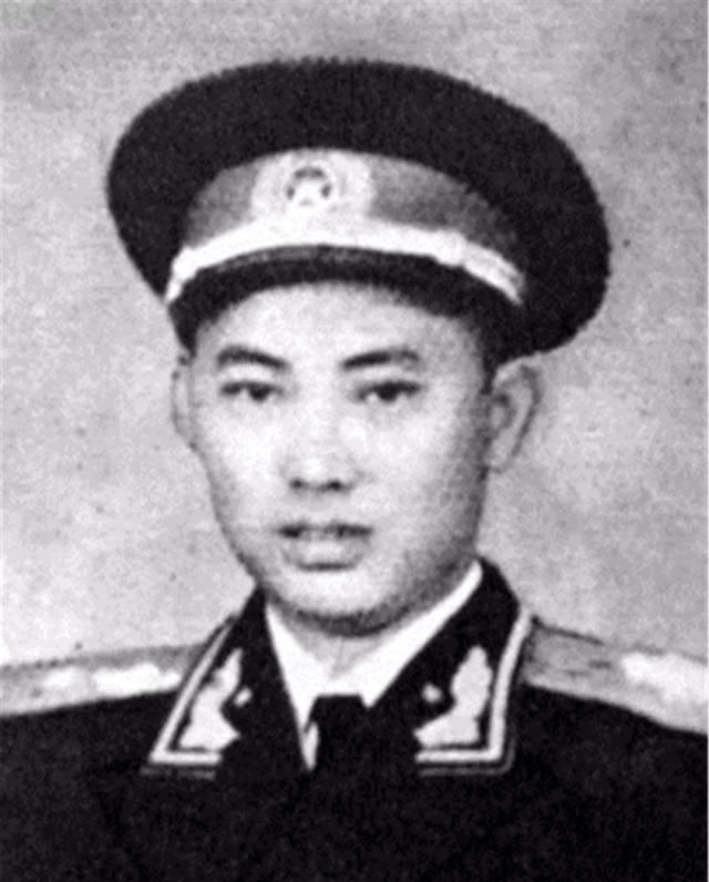 第三批入朝作战的十九兵团,他们的师长,军长分别是谁?
