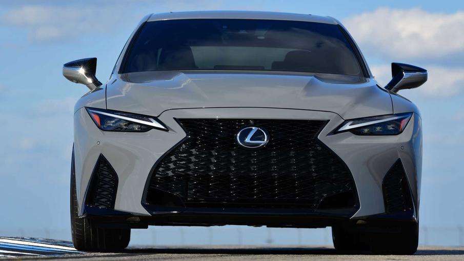 雷克萨斯is 500 f sport performance launch edition