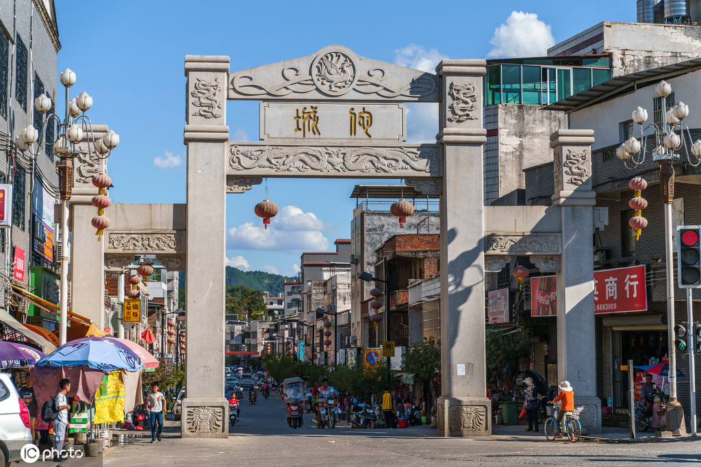 1/5佗城古镇,位于广东省河源市龙川县最南端,原名叫龙川故城,尉佗城