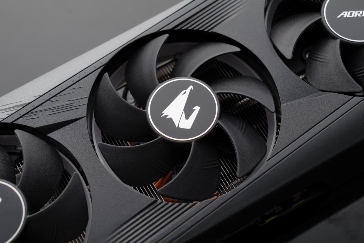 甜点卡也能如此奢华 技嘉小雕aorus geforce rtx 3060