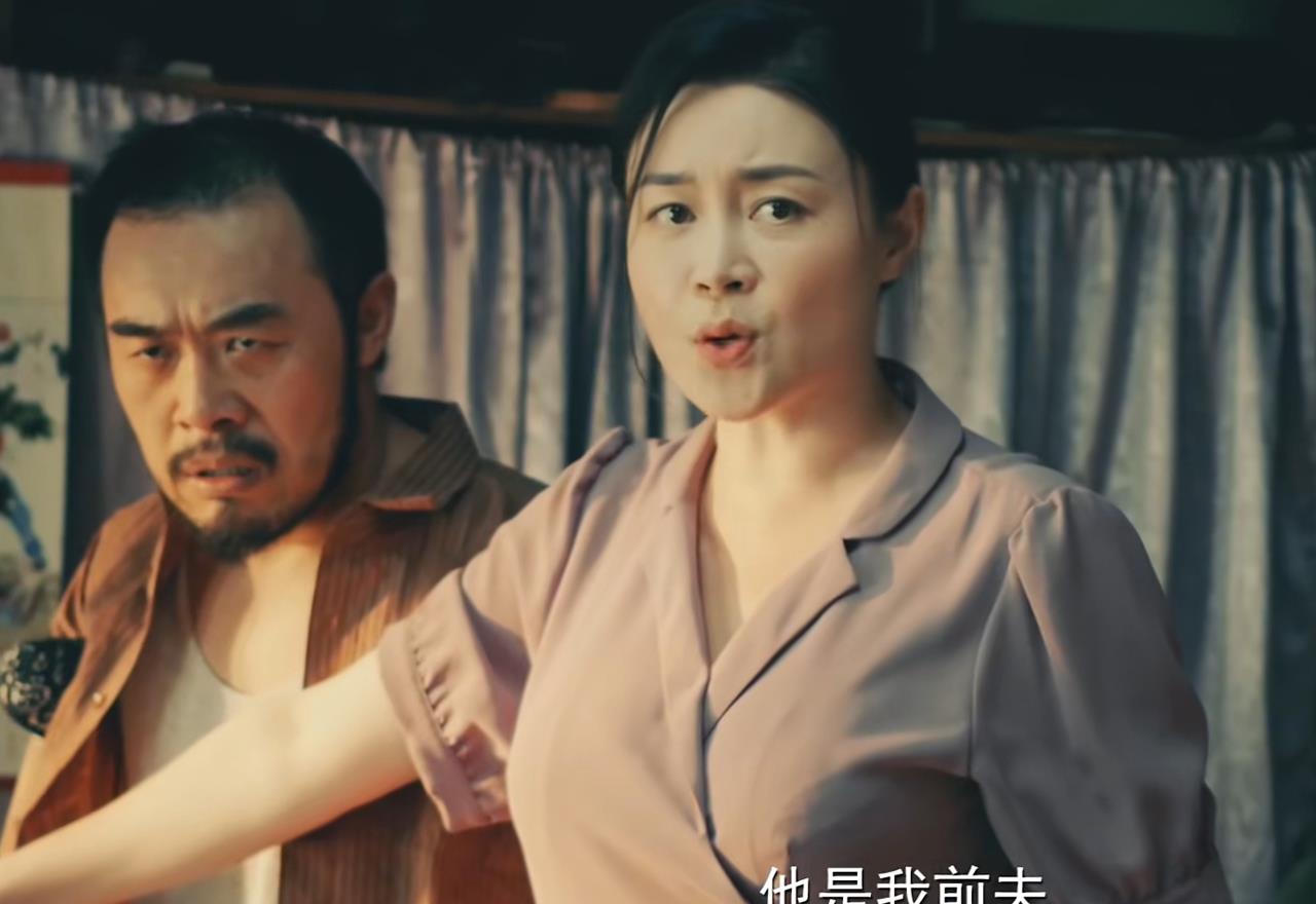 《兴风作浪2》首映,胖丫夫妻未做宣传,关婷娜选对人了