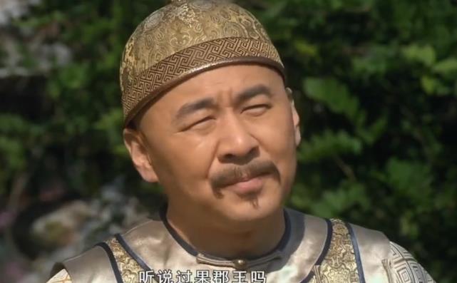 原创甄嬛传:嬛嬛和大胖橘杏园初遇,谁注意她的眼神?心机藏得太深
