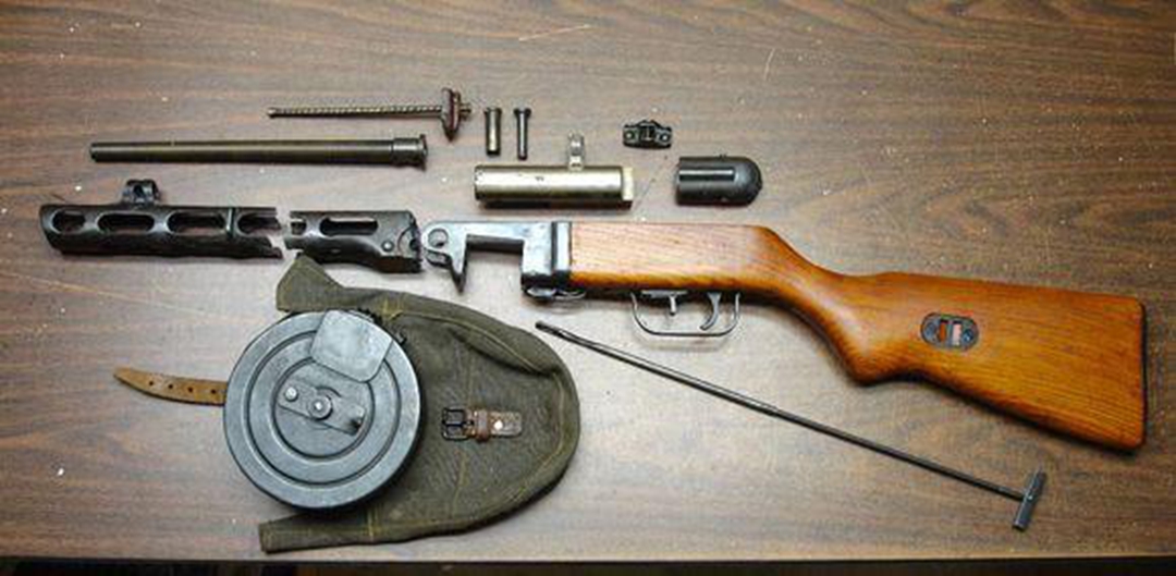 二战最知名的波波沙冲锋枪,不靠颜值靠火力的近战利器