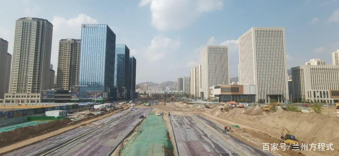 兰州环球港代建七条市政道路进入冲刺阶段,预计5月达到通车条件