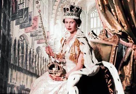 英国女王告别74年挚爱3次土星回归后这次的考验她能扛过吗