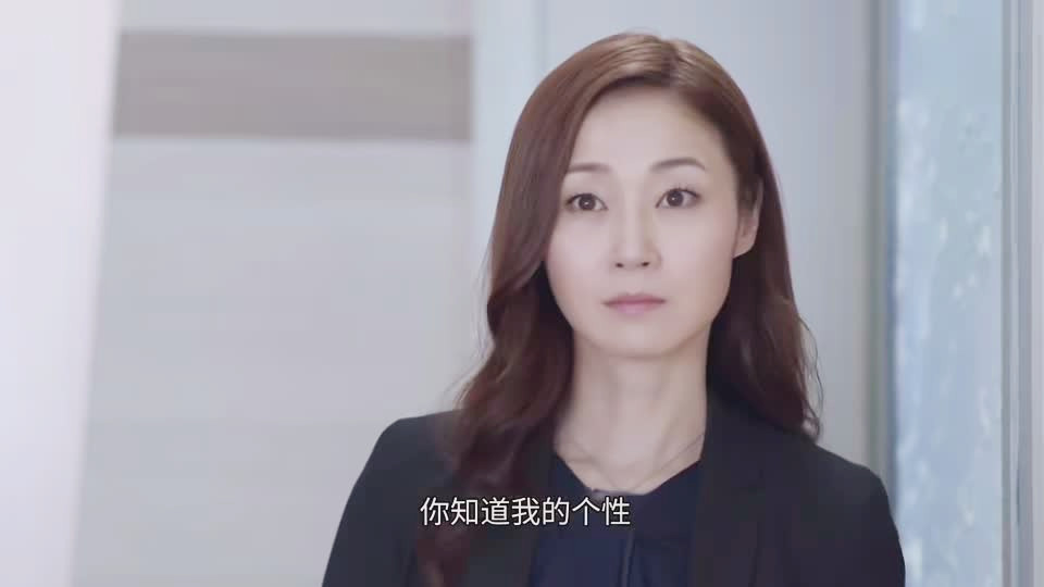 一次调迁安排,数宗曲折案件,促使欧阳聪与万绮雯饰演的重案组警司徐曦