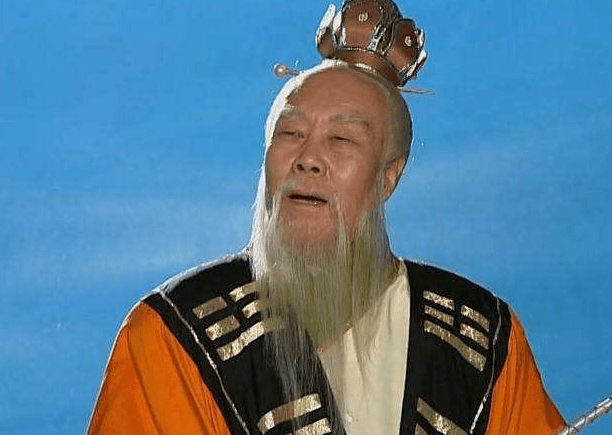 别受《封神榜》影响,其实在"三清"之中,太上老君排名最后
