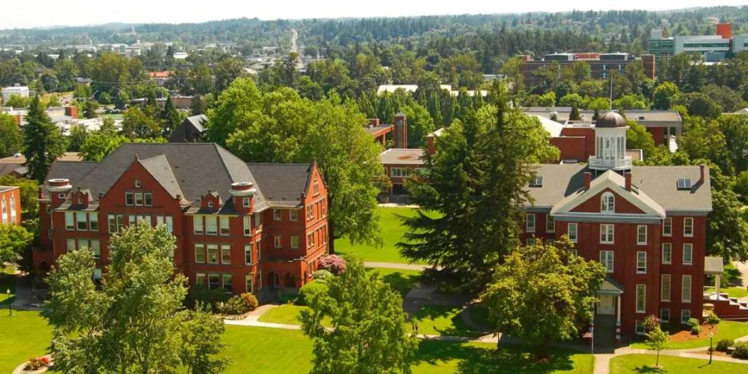 美国公立大学vs私立大学,哪个更值得读?