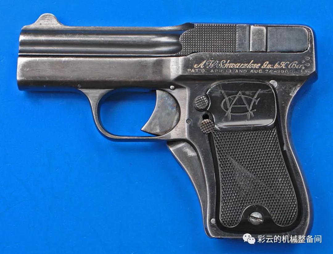 原创威廉二世的小玩具——采用枪管前冲原理的施瓦茨洛泽m1909手枪