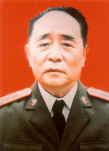 1962年晋衔的开国大校中仅3人1988年晋升中将经历均堪称传奇