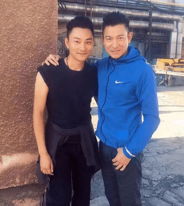 唐梓耀唐梓耀,音乐人.