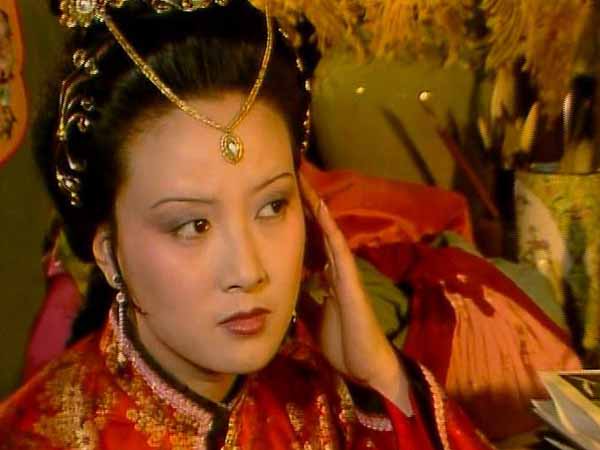 凤姐贾琏前期感情很好,为什么她不把管家之事放放,先生个孩子?_王熙凤