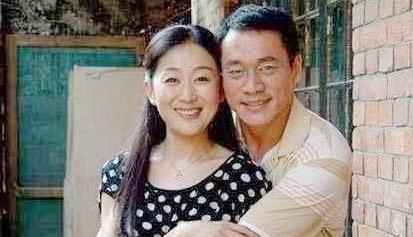 现年56岁的陈瑾单身未嫁,虽无丈夫,无子女环绕,但也过着幸福快乐的