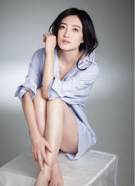 王丽坤与他交往8年,浪费了最好的年华,他却转身和别人奉子成婚