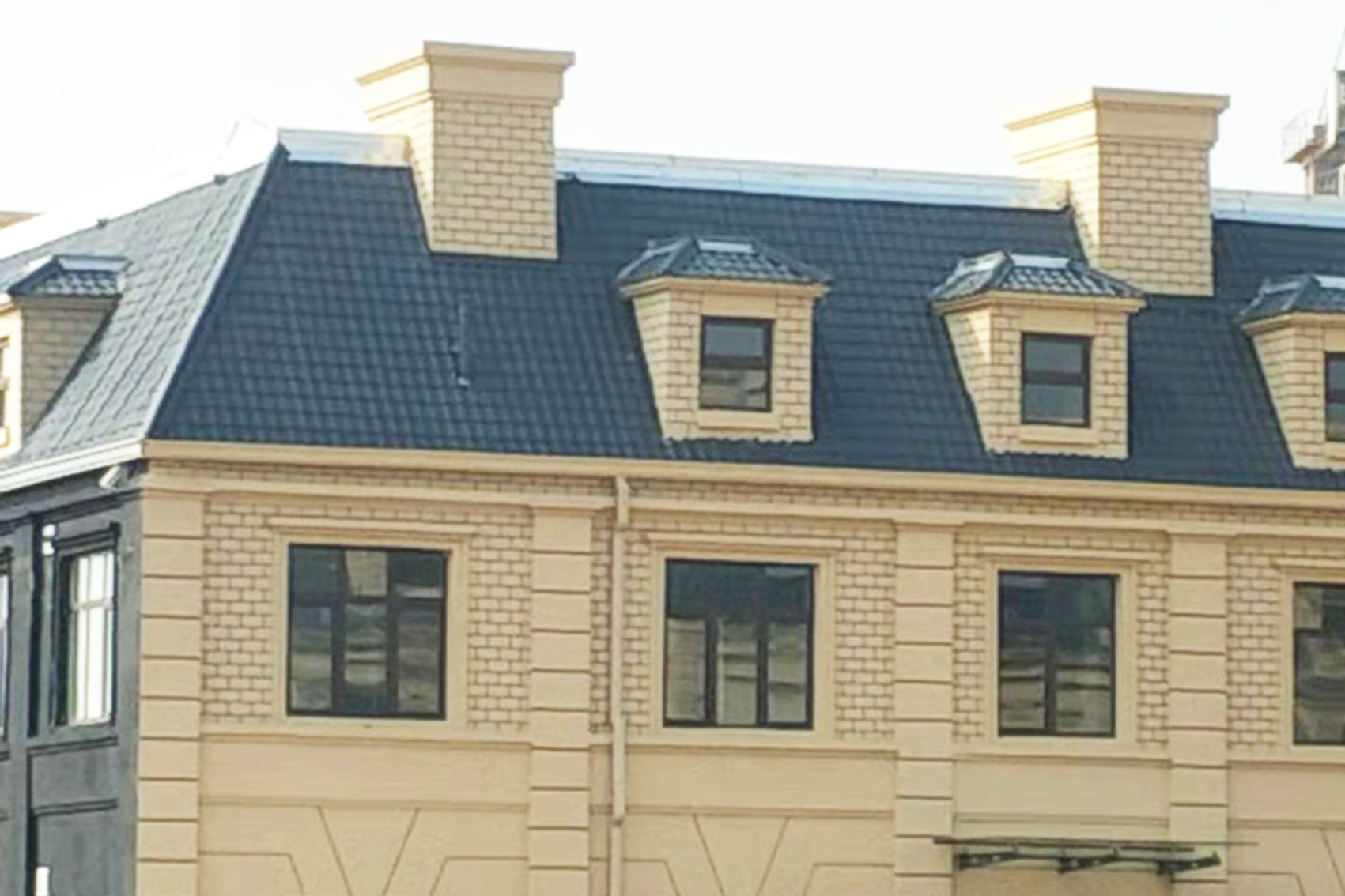 树脂瓦别墅屋顶