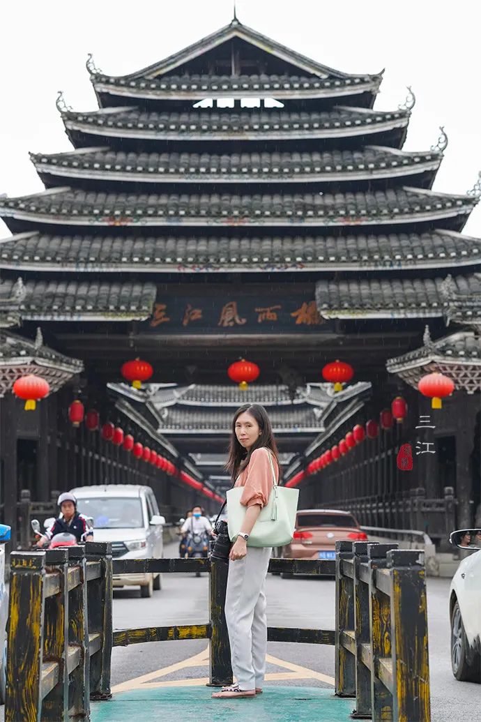 原创广西有座世界第一风雨桥,曾有英国建筑师来学习多年,却无法复制