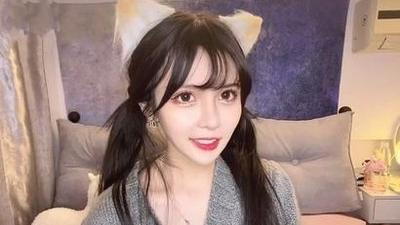 原创继蔡萝莉后又一网红女主播承认整容对比照片果然换了张脸