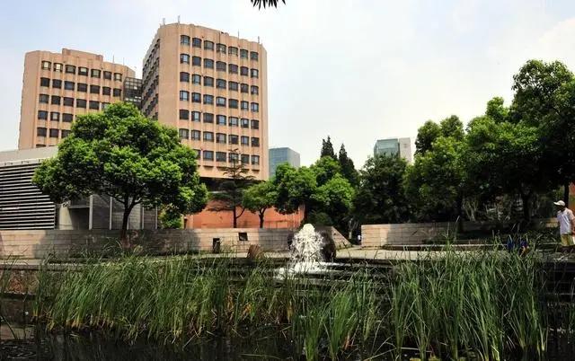 8. 华东交通大学(原上海铁道学院并入)