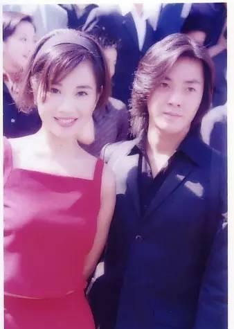 被最亲的人背叛,患癌无法生育,陈松伶却嫁小8岁丈夫被