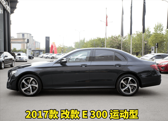 疑似下一代奔驰e级,外媒曝光新款奔驰e级测试车,轮圈尺寸特别大