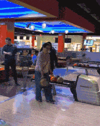 搞笑gif;小姐姐,就你这样的的收放自如我也很喜欢呢!