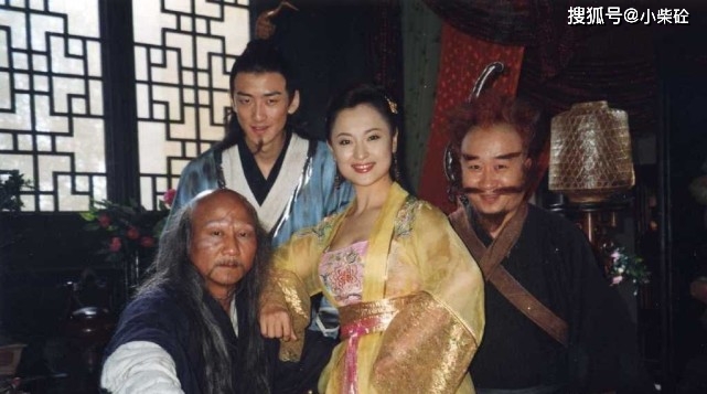 原创18年前的天龙八部居然有这么多女神简直是仙女搭配