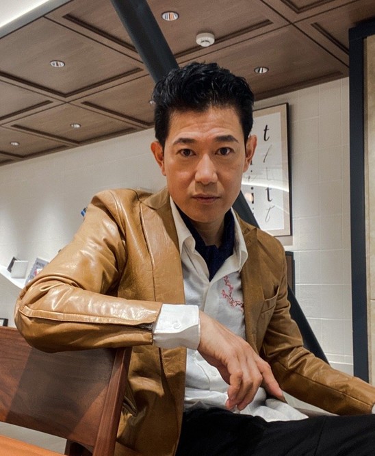 日本演员矢野浩二模仿中国男人吃饭,被赞惟妙惟肖,深得精髓!