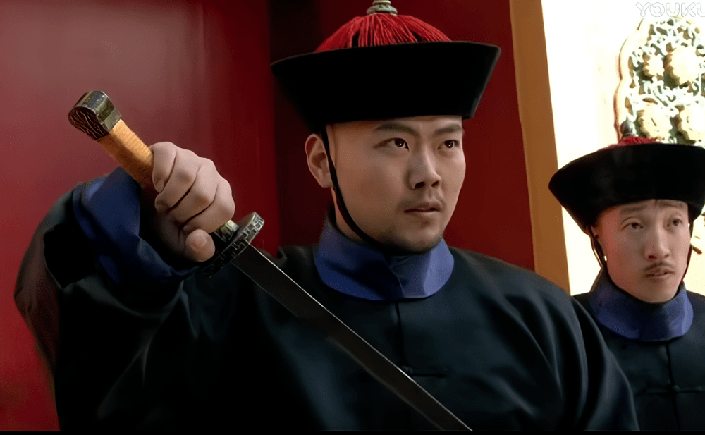 甄嬛传:难怪流朱比浣碧短命,你看去世前她双脚做了一个啥动作?