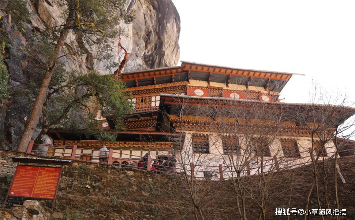 原创世界十大超级寺庙之一:虎穴寺,不丹国峭壁上的神圣寺庙