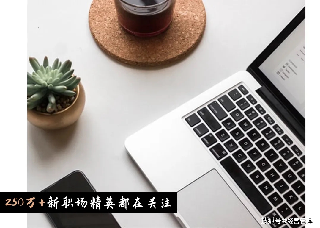 52岁张文宏开会睡着,电脑屏保照全网疯传,他的"秘密"终于瞒不住了