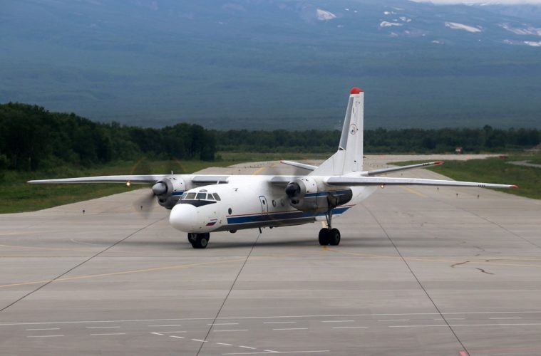 俄罗斯一架载有28人的安东诺夫客机坠毁!