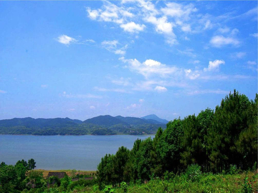 5:山门水库百岛湖百岛湖坐落在湖南常德澧县山门水库中.