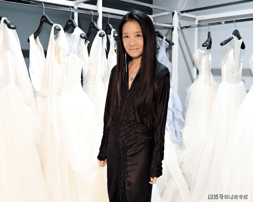 72岁vera wang蹦迪庆生,婚纱女王的人生有多爽?_王薇薇
