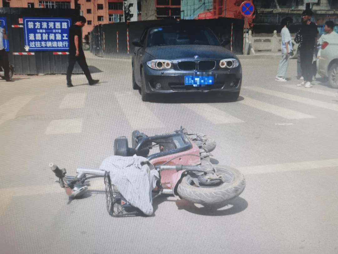 吕梁市发生未成年人骑电动摩托车造成交通事故致受伤