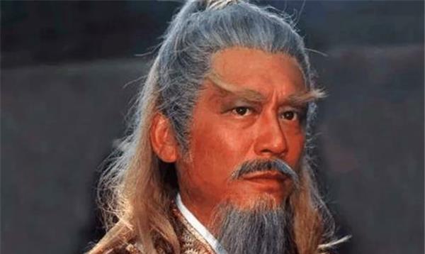 黄蓉拜对手洪七公为师,一向自负的黄药师,为何还很高兴?
