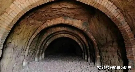 原创冬季地窖温度较高古代穷人为什么不挖地窖取暖而在户外冻死