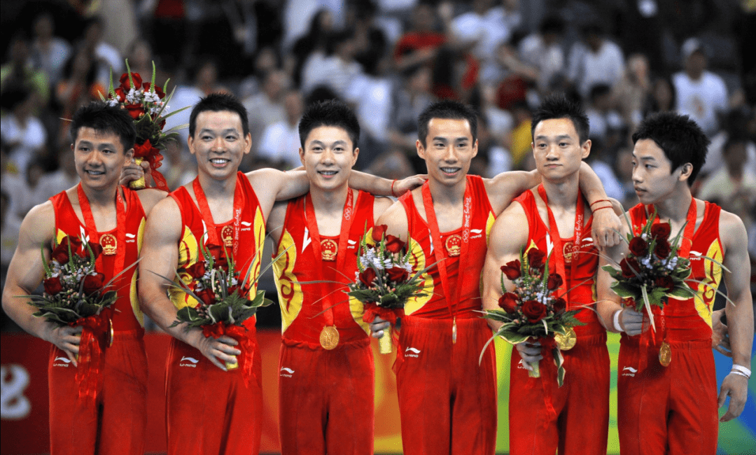 如此成绩,也不禁让人开始怀念2008年北京奥运会,中国体操运动员的辉煌