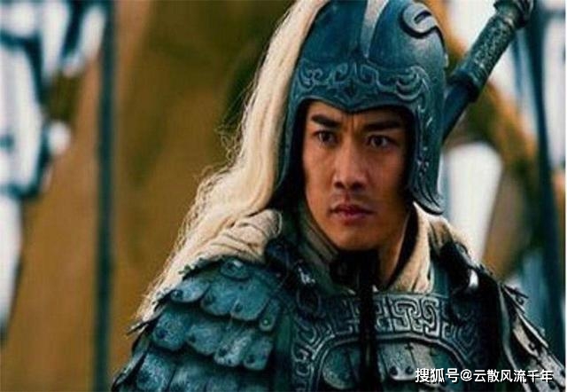 原创许褚敢单挑马超大战张飞,为何会害怕赵云?对比这三点不难判断